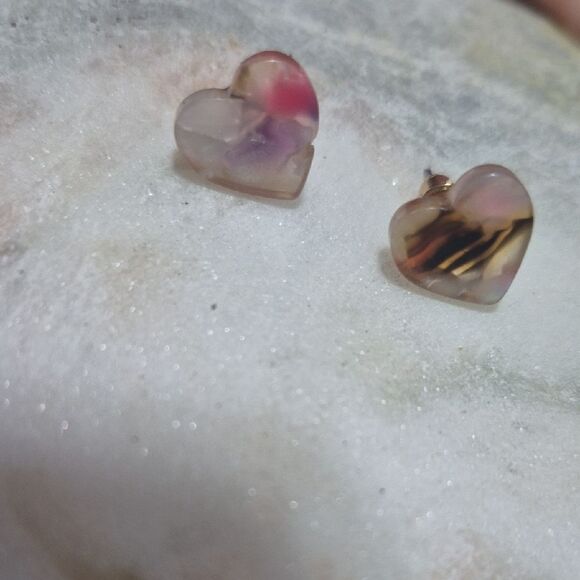 💲4 Bundled ✔️Heart-Shaped Pink and Brown Earrings Resin Stud Style - Picture 5 of 5